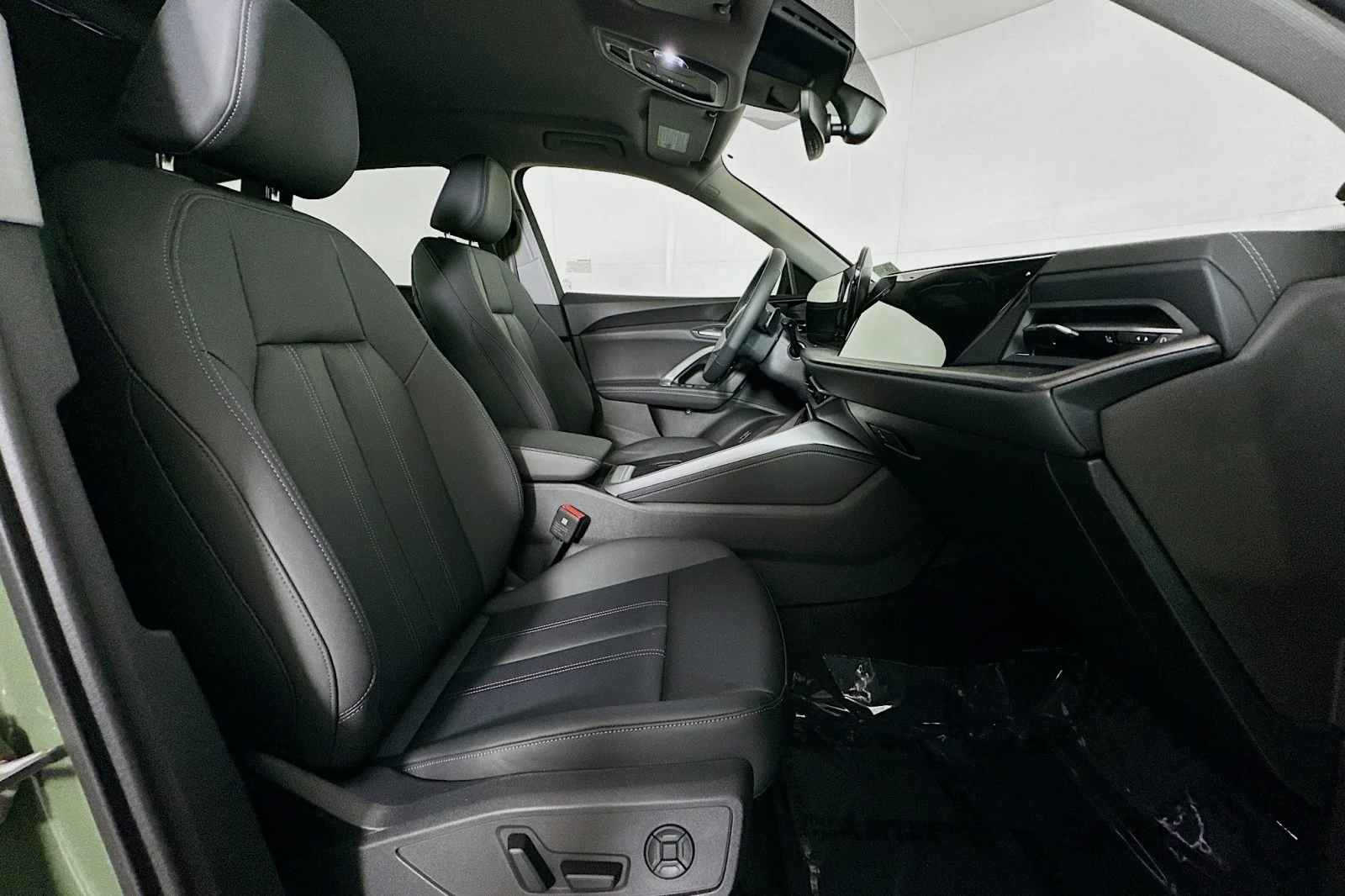 2025 Audi Q5 Premium - Photo 8