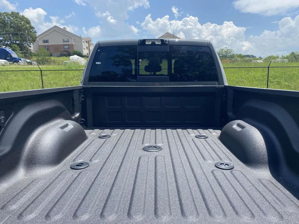 New 2026 Ceramic Gray Clear-Coat Exterior Paint RAM Laramie image 9