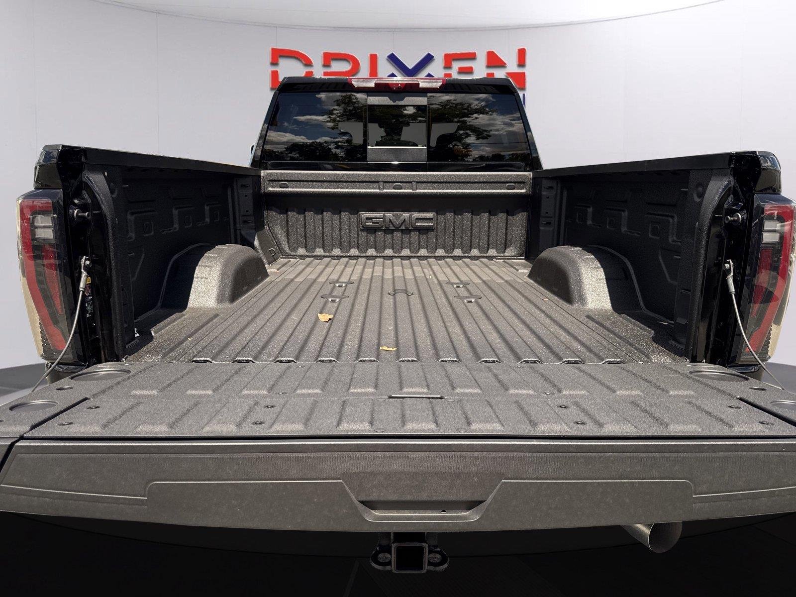 New 2026 Onyx Black GMC AT4 image 36