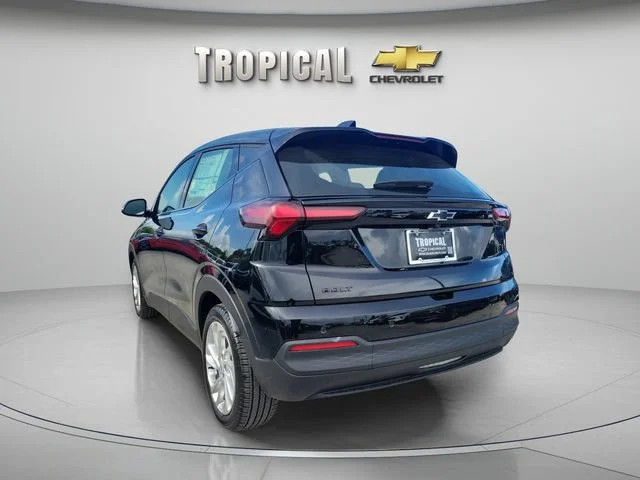 New 2027 Mosaic Black Metallic Chevrolet LT image 2