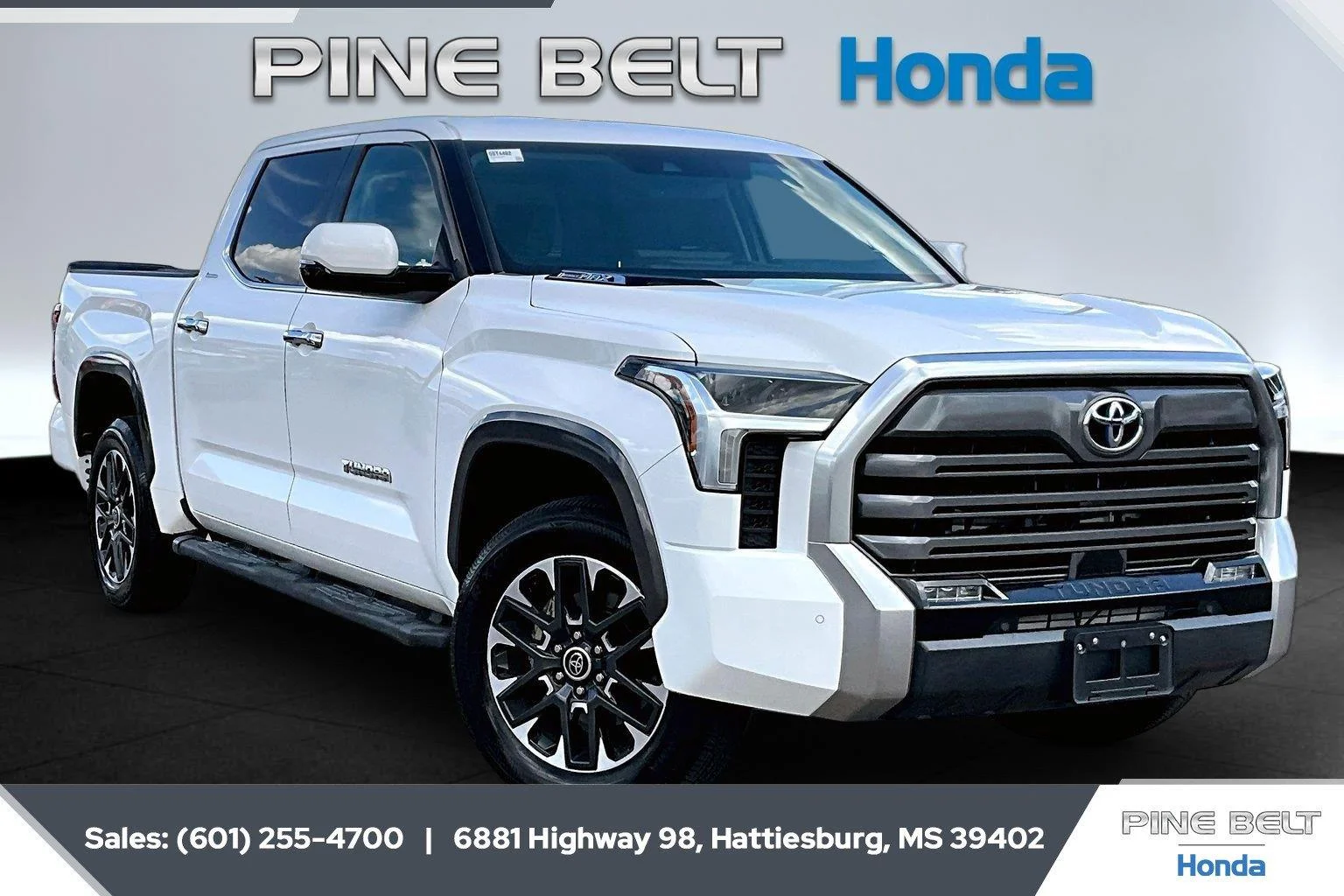 Used 2022 White Toyota Limited Hybrid image 1