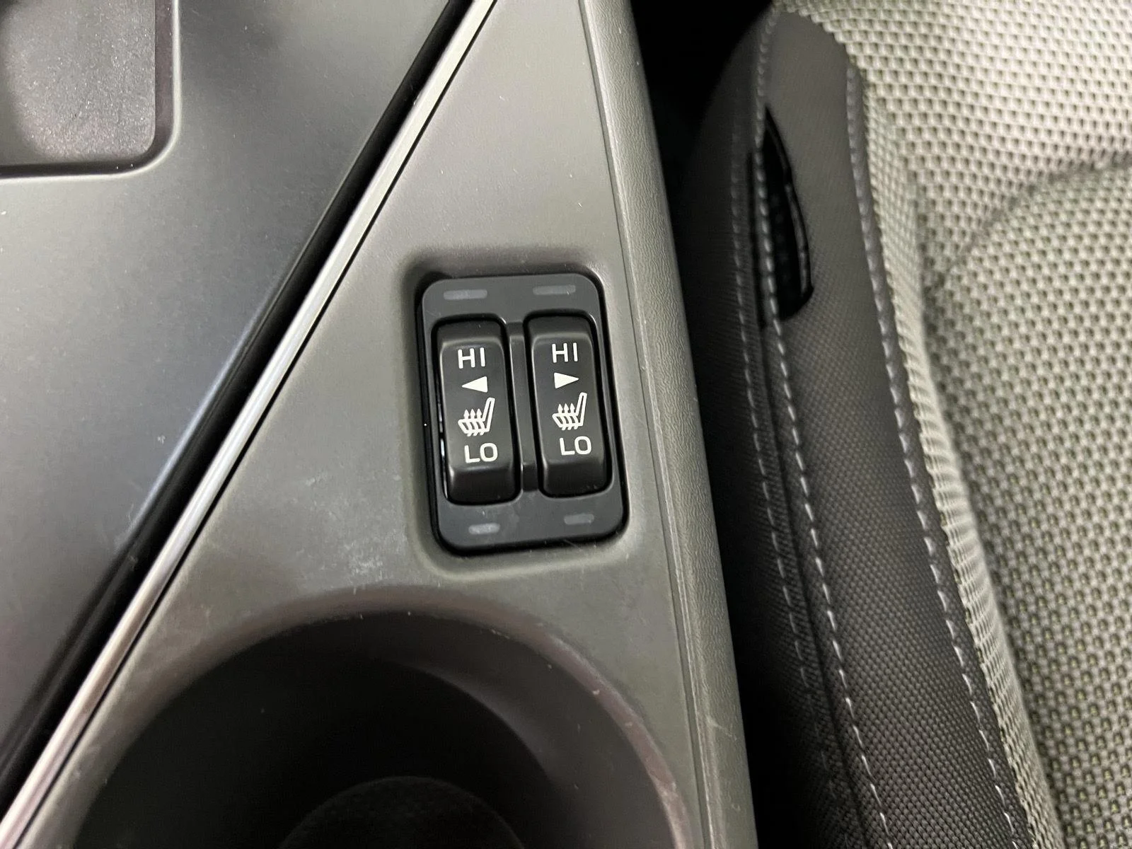Used 2024 Magnetite Gray Metallic Subaru Premium image 4