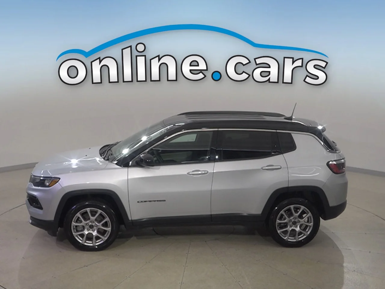Used 2025 Silver Jeep Limited image 32