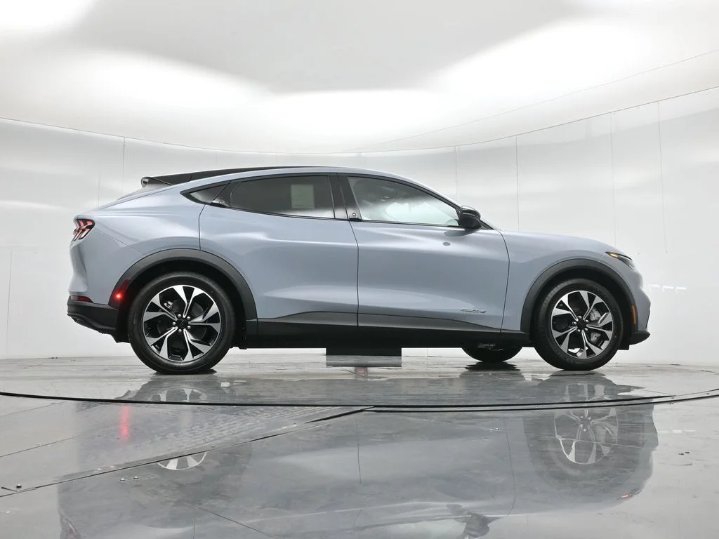 New 2026 Gray Ford Select image 43