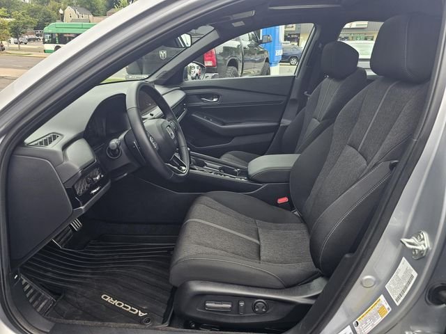 Used 2025 Silver Honda Sport image 23