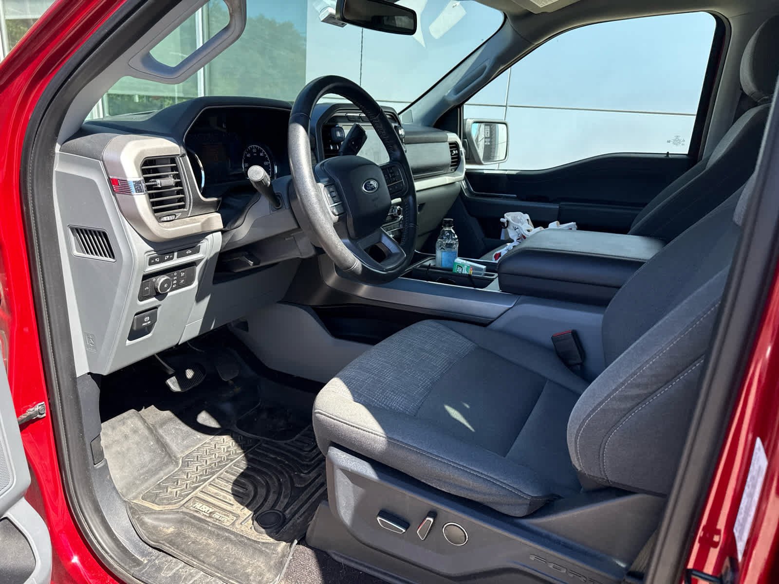 Used 2021 Rapid Red Metallic Tinted Clearcoat Ford XLT image 8