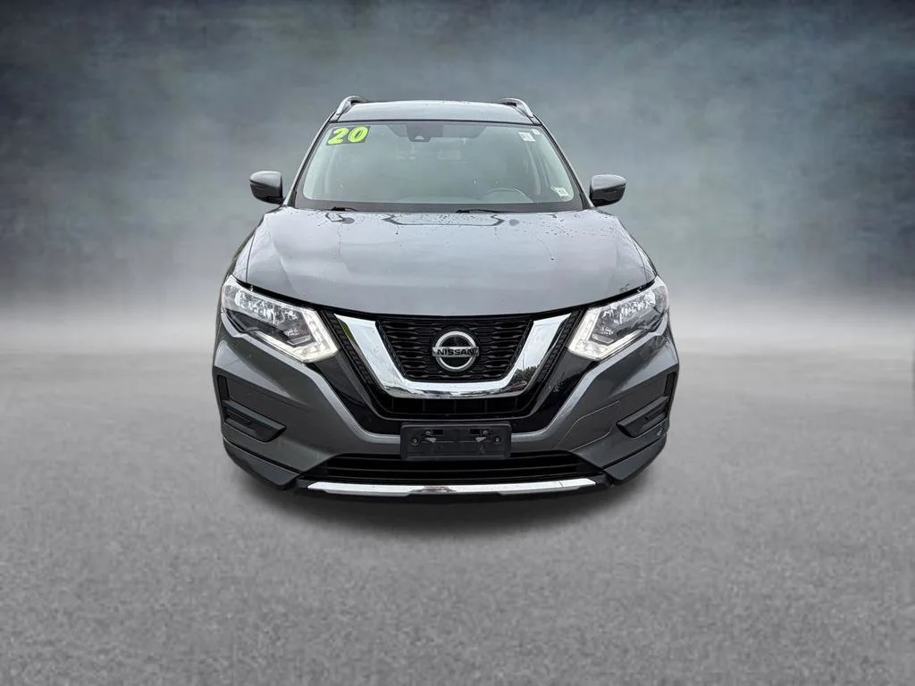 Used 2020 Gray Nissan SV image 9