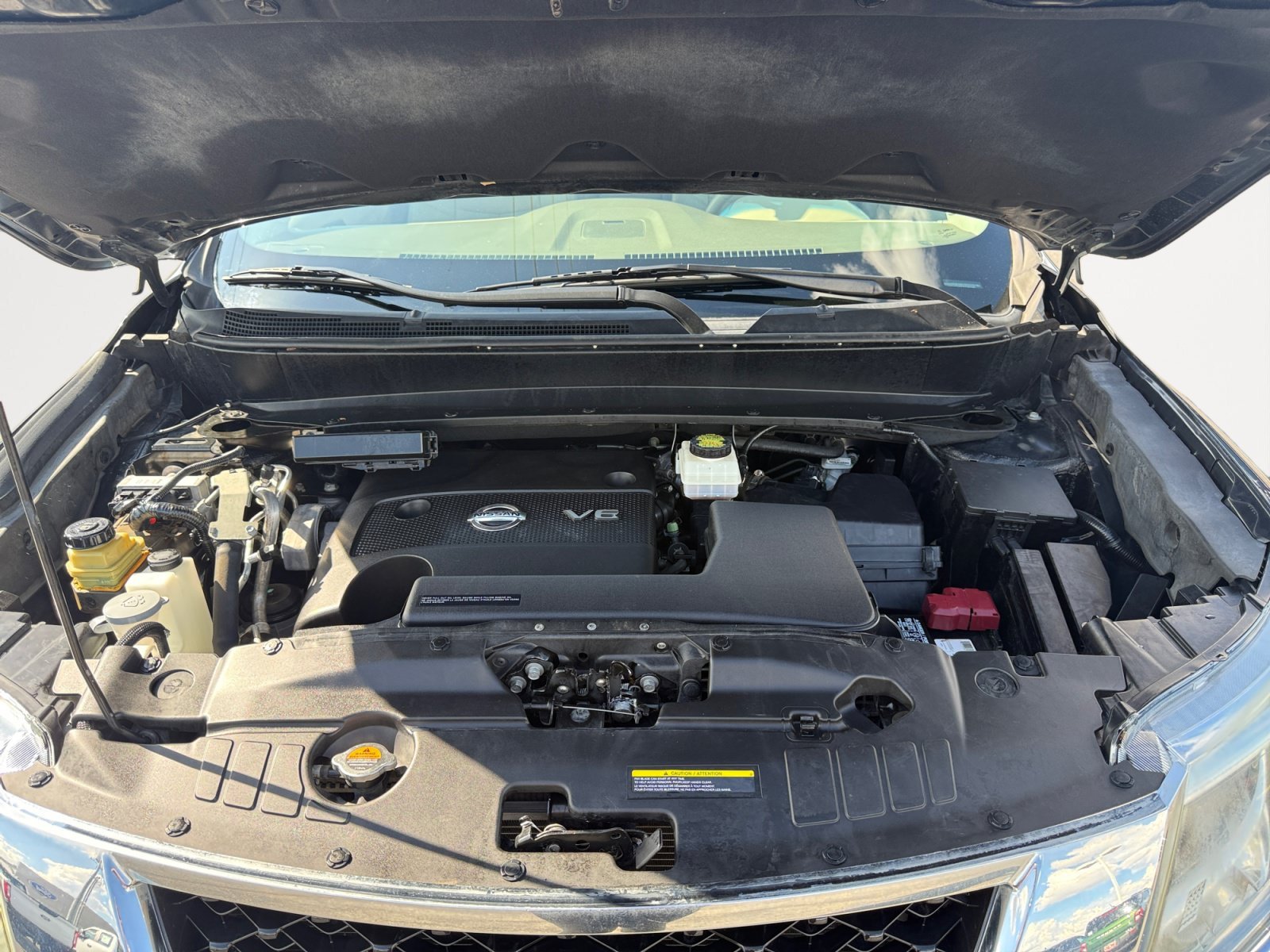 Used 2013 Arctic Blue Metallic Nissan SL image 23