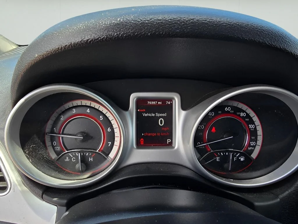 Used 2019 Vice White Dodge SE image 9