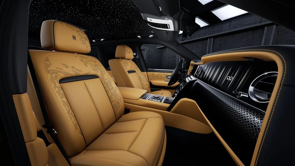 New 2027 Green Rolls-Royce Black Badge image 6