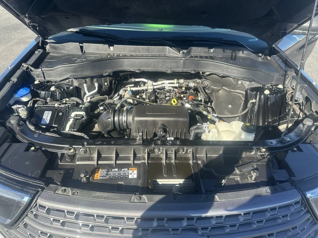 Used 2021 Gray Ford XLT image 34