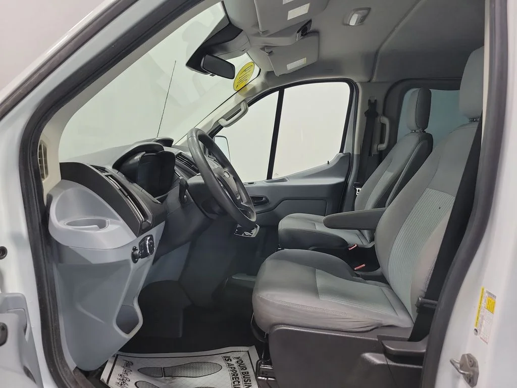 Used 2019 White Ford XLT image 15