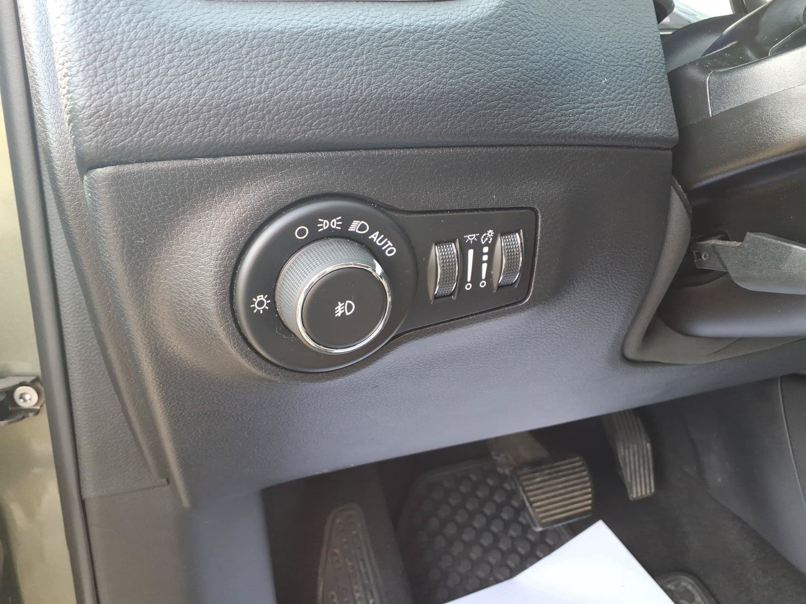 2018 Jeep Compass Latitude - Photo 19
