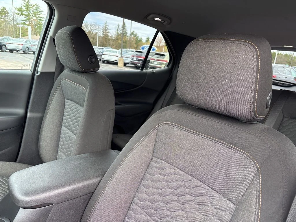 Used 2018 Cajun Red Tintcoat Chevrolet LT image 13