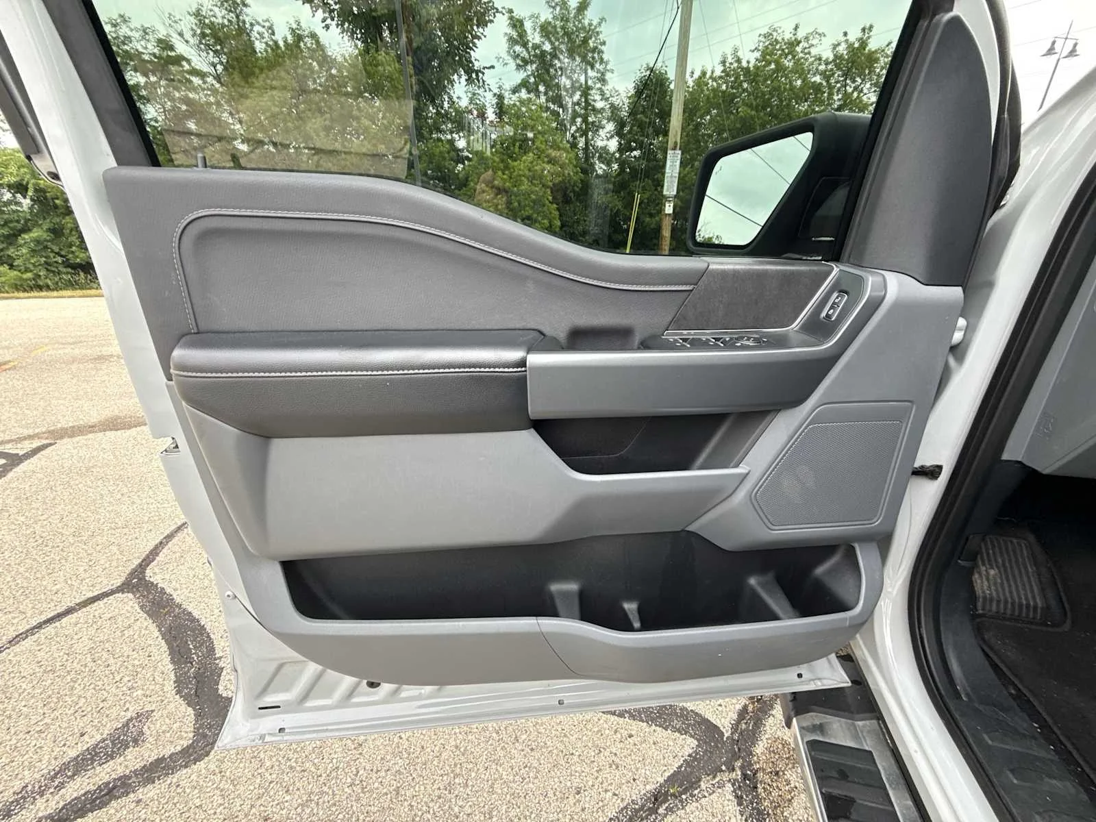 2024 Ford F-150 XLT - Photo 21