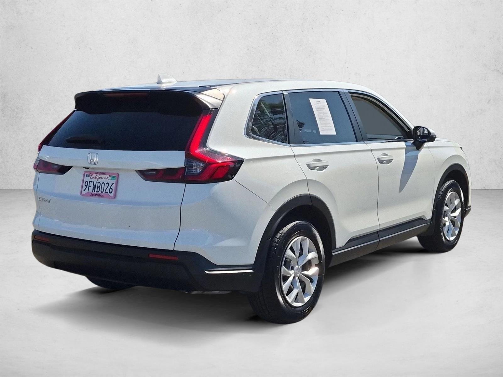 Used 2023 Platinum White Pearl Honda LX image 5