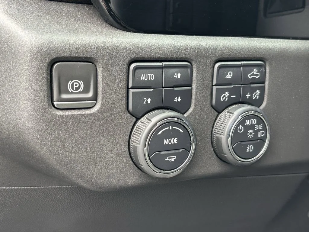 Used 2024 Black Chevrolet ZR2 image 24