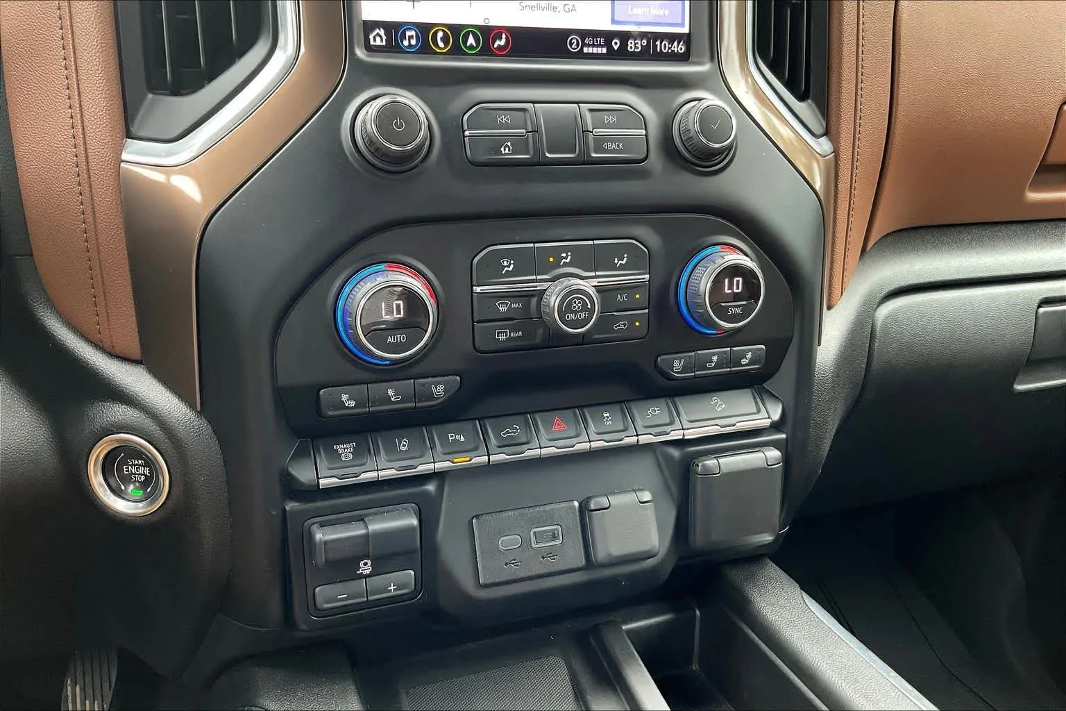 Used 2023 Iridescent Pearl Tricoat Chevrolet High Country image 65