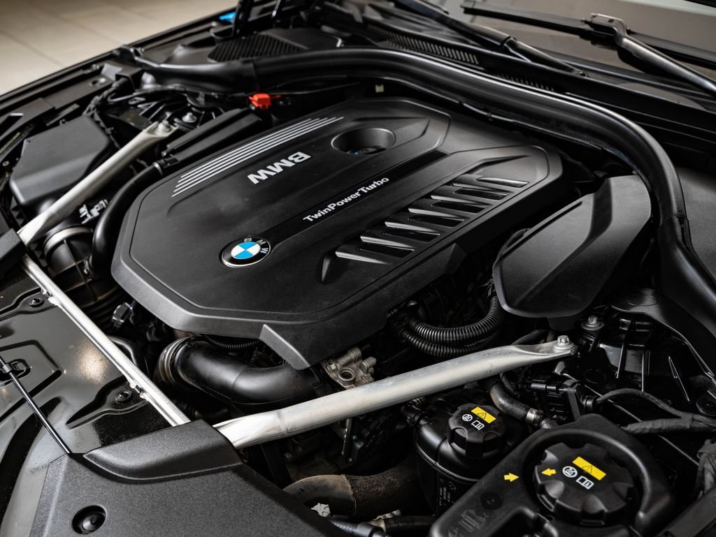 Used 2019 Jet Black BMW 540i image 46