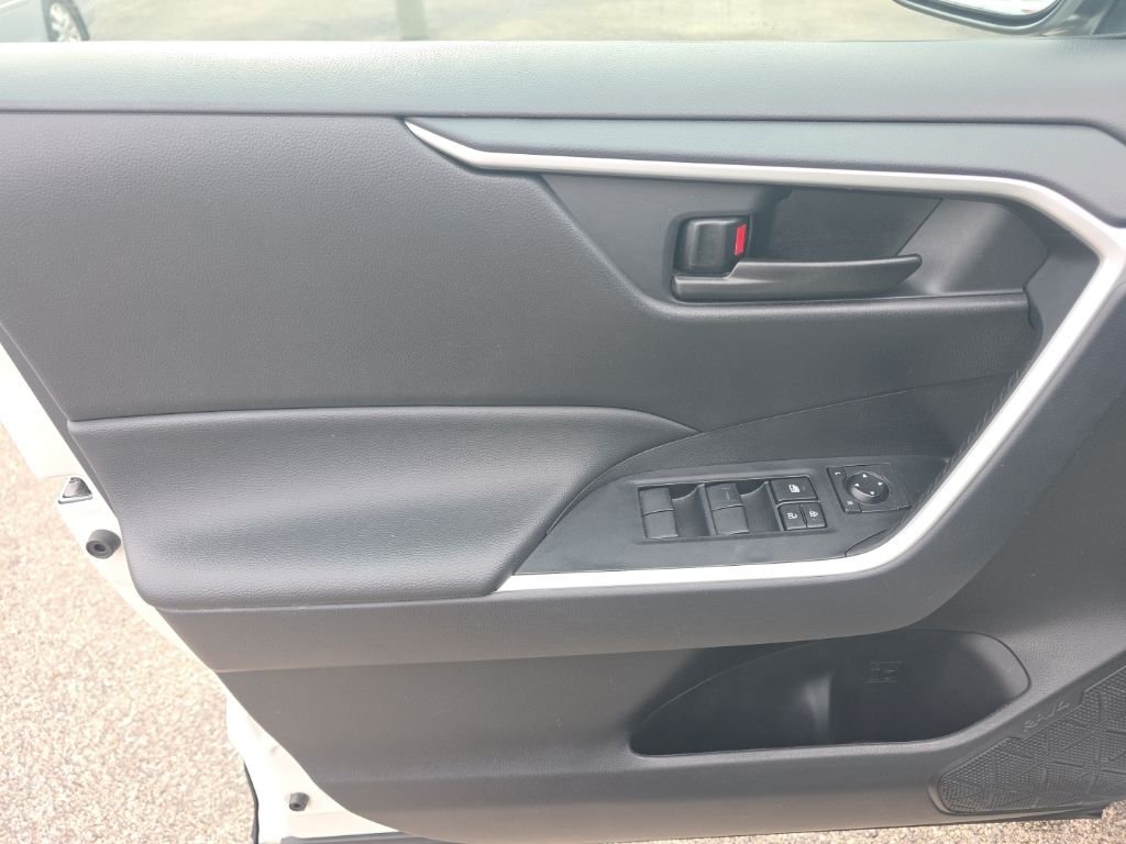 Certified Used 2025 White Toyota LE image 14