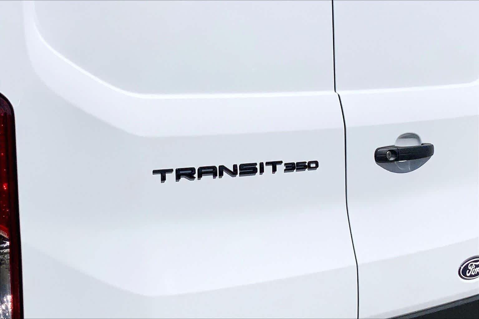 New 2026 Oxford White Ford Cargo Van image 15