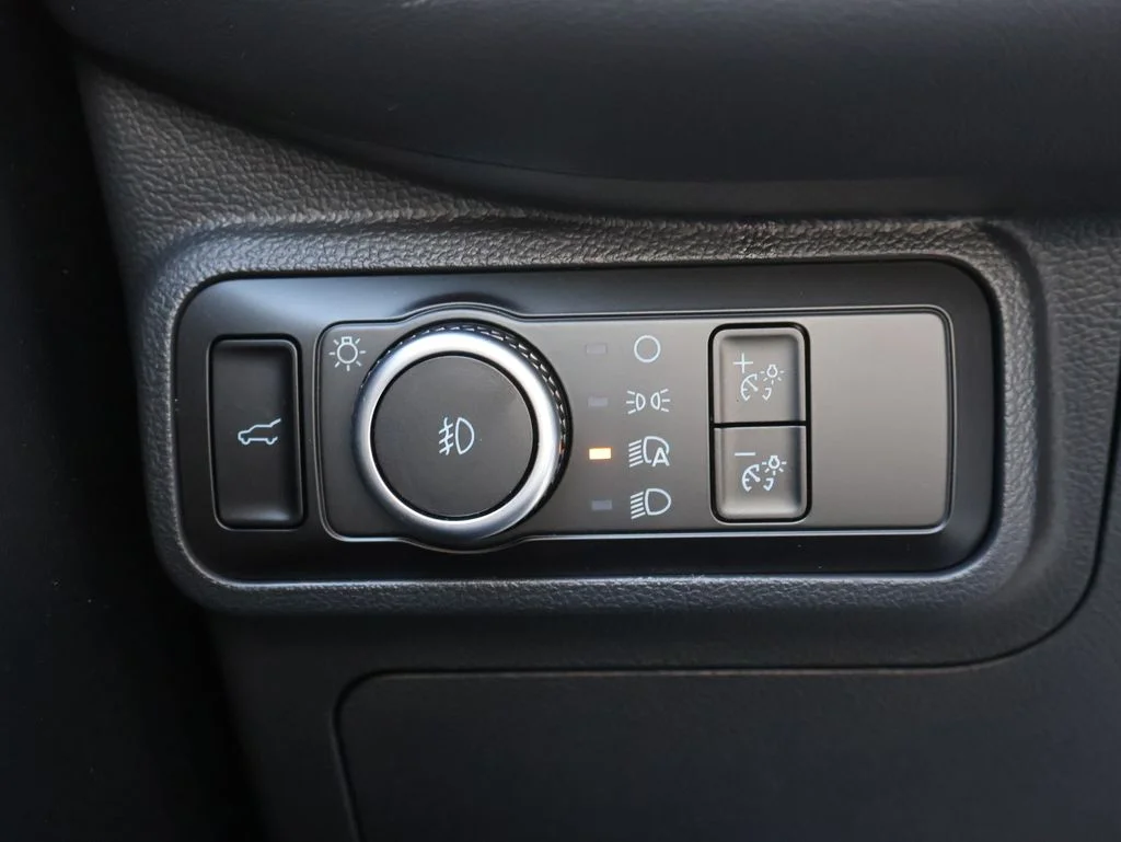 New 2026 Star White Metallic Tri-Coat Ford Tremor® image 33