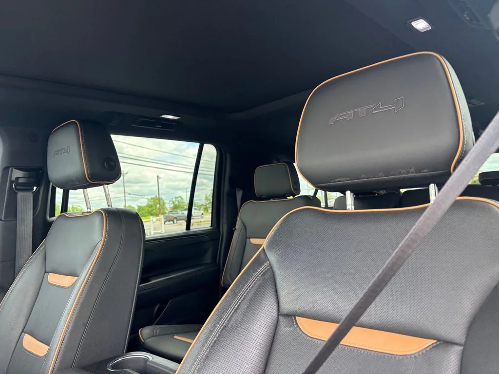 Used 2022 Black GMC AT4 image 13