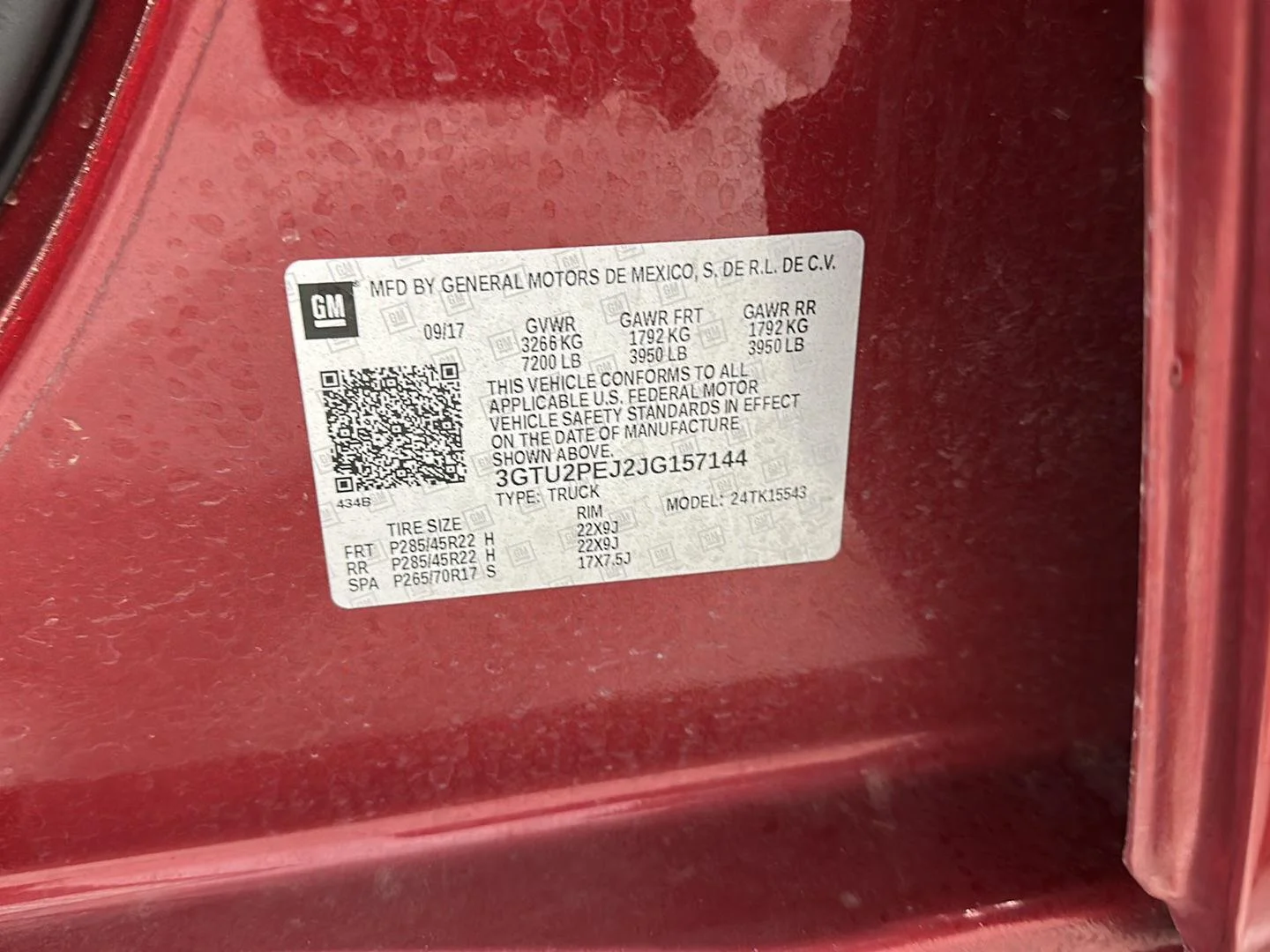 Used 2018 RED QUARTZ TINTCOAT GMC Denali image 33