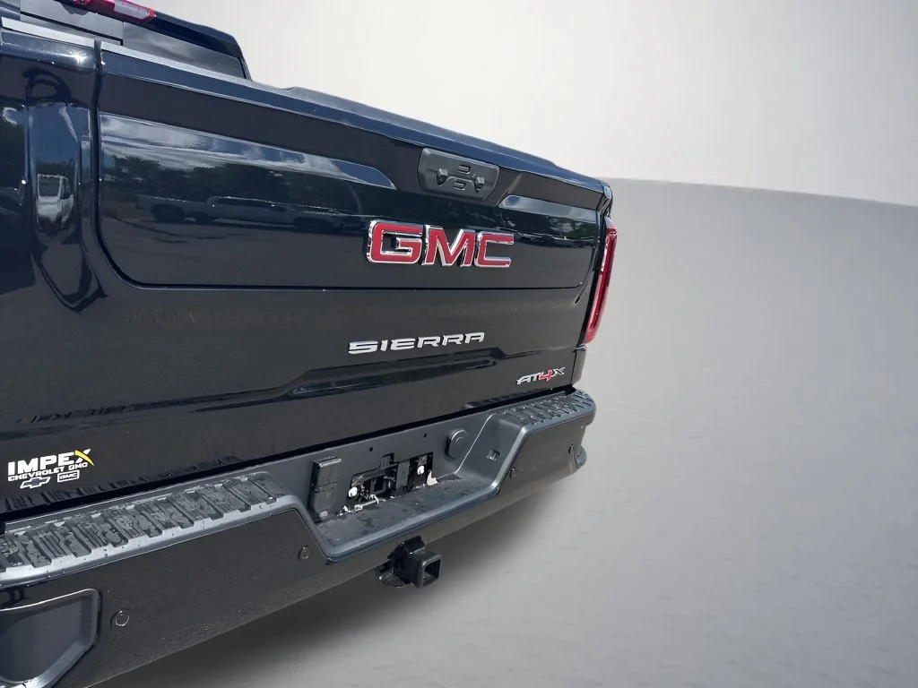 New 2026 Onyx Black GMC AT4X image 31