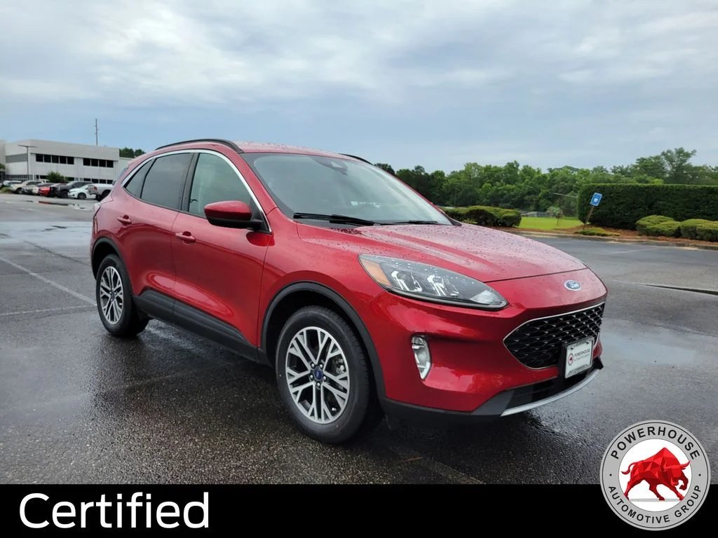 Used 2020 Red Ford SEL image 9