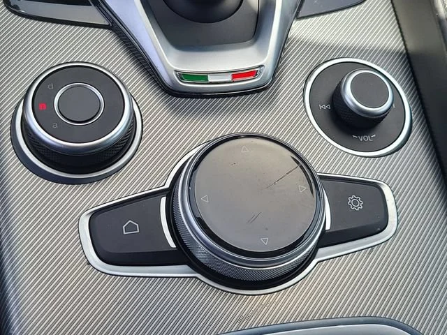 Used 2023 Black Alfa Romeo Veloce image 35
