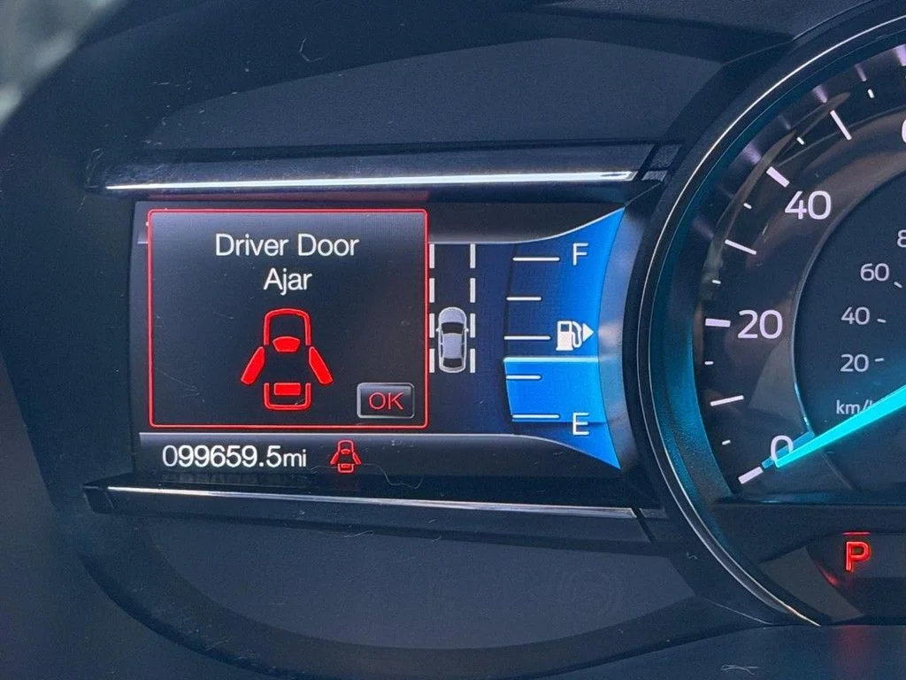 Used 2018 Blue Ford Limited image 22