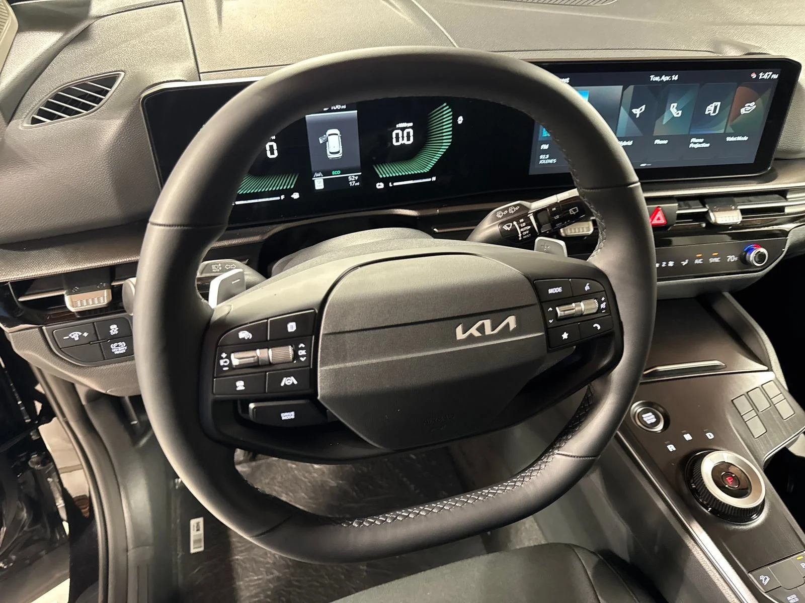 Certified Used 2026 Gravity Gray Kia LX image 16