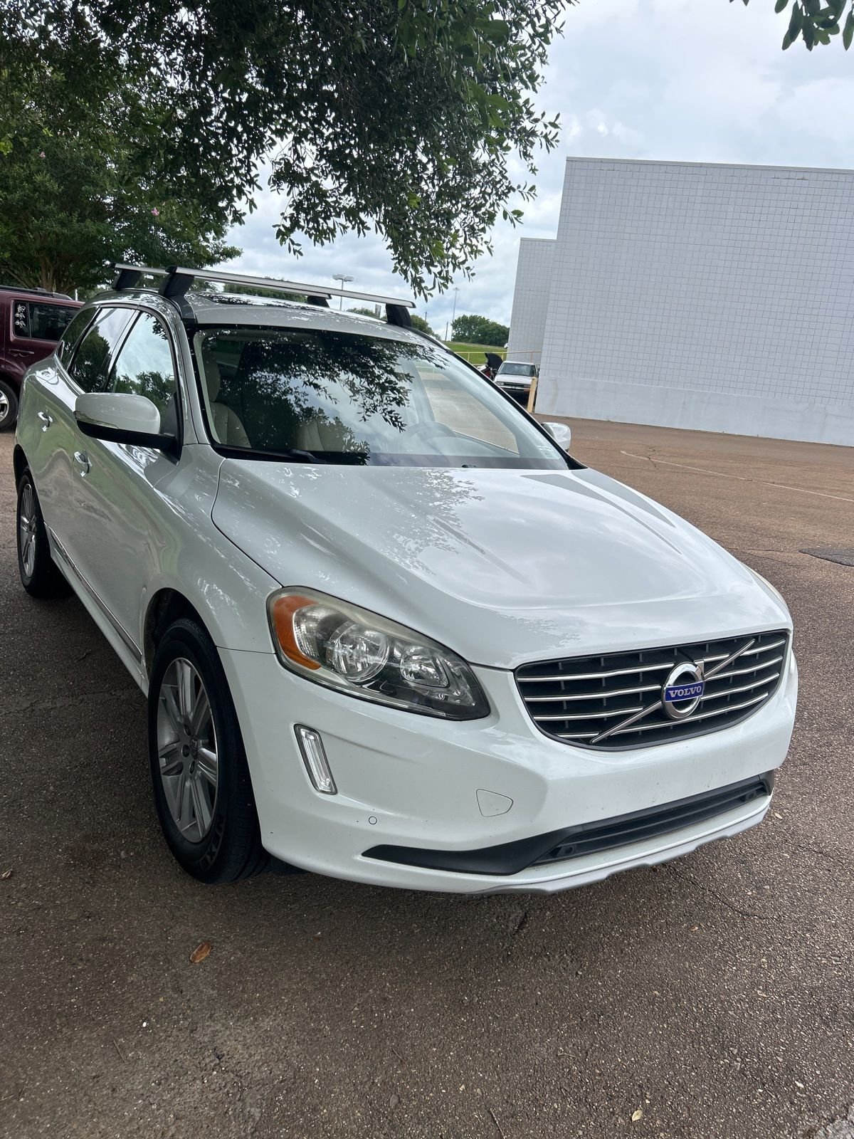 2016 Volvo XC60 T6 Drive-E's photo