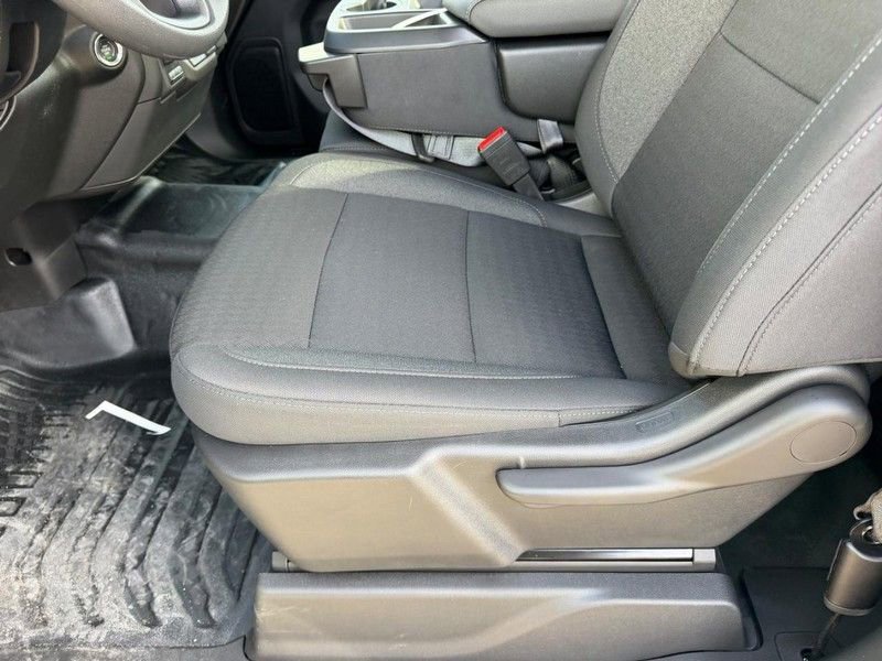 2025 GMC Sierra 2500HD Pro - Photo 14