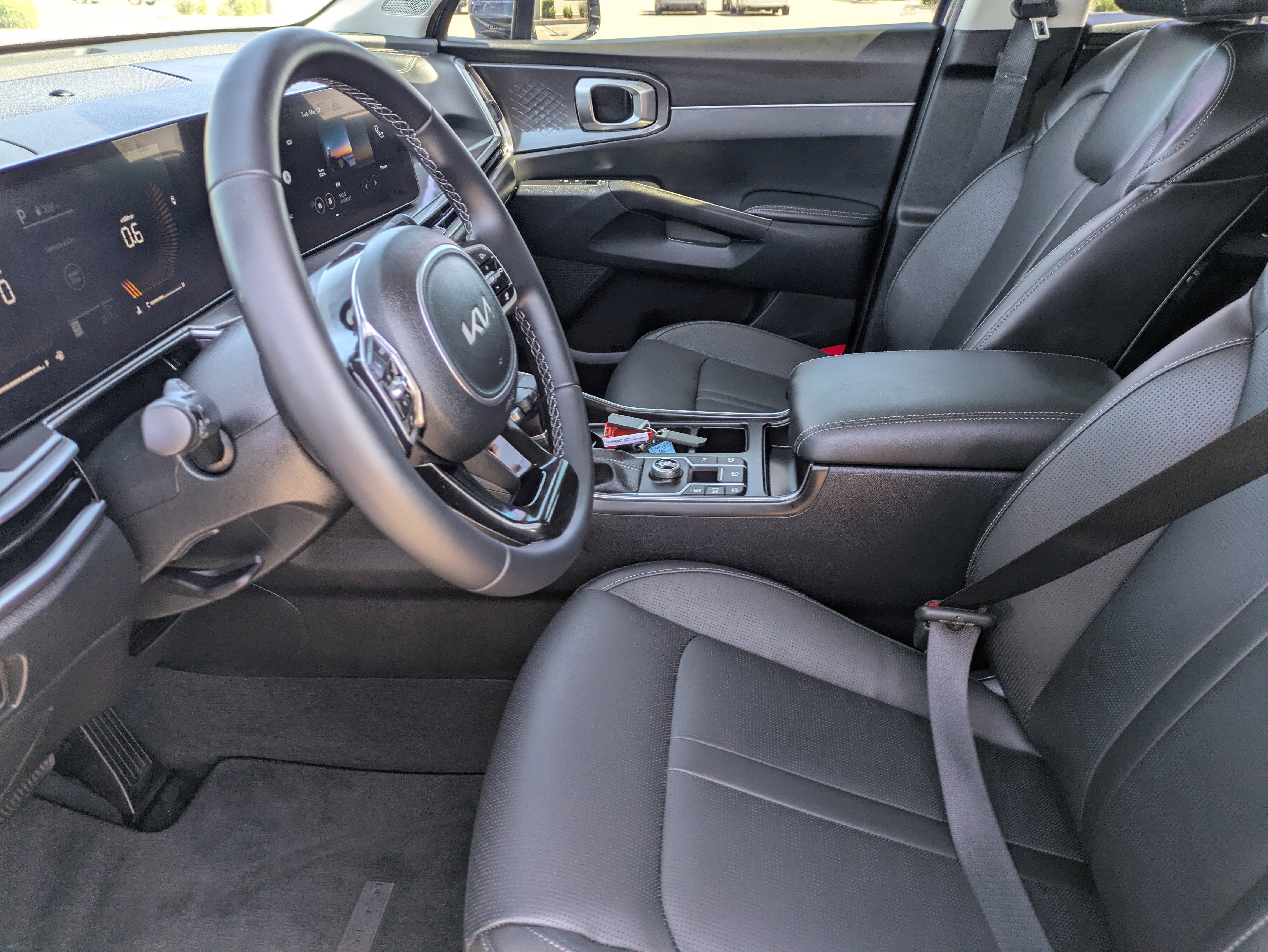 2025 Kia Sorento S - Photo 26