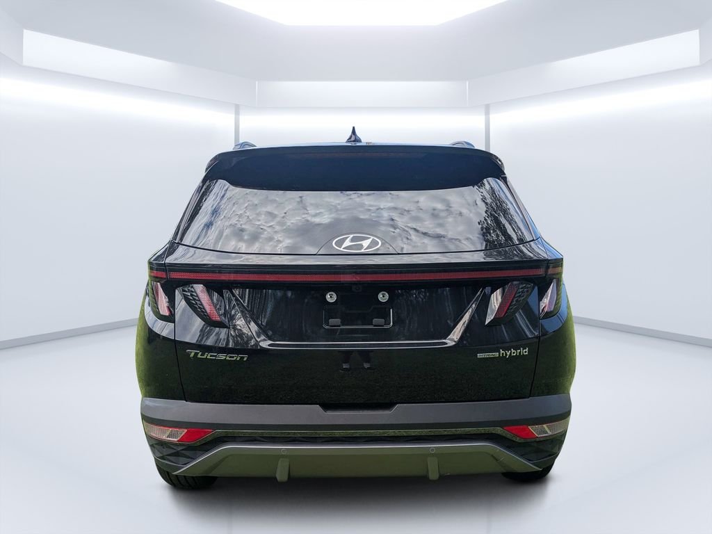 Used 2024 Black Hyundai Limited image 4