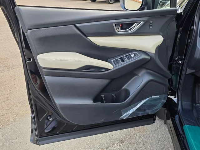 New 2026 CRYSTAL BLACK SILICA Subaru Limited 7-Passenger image 26