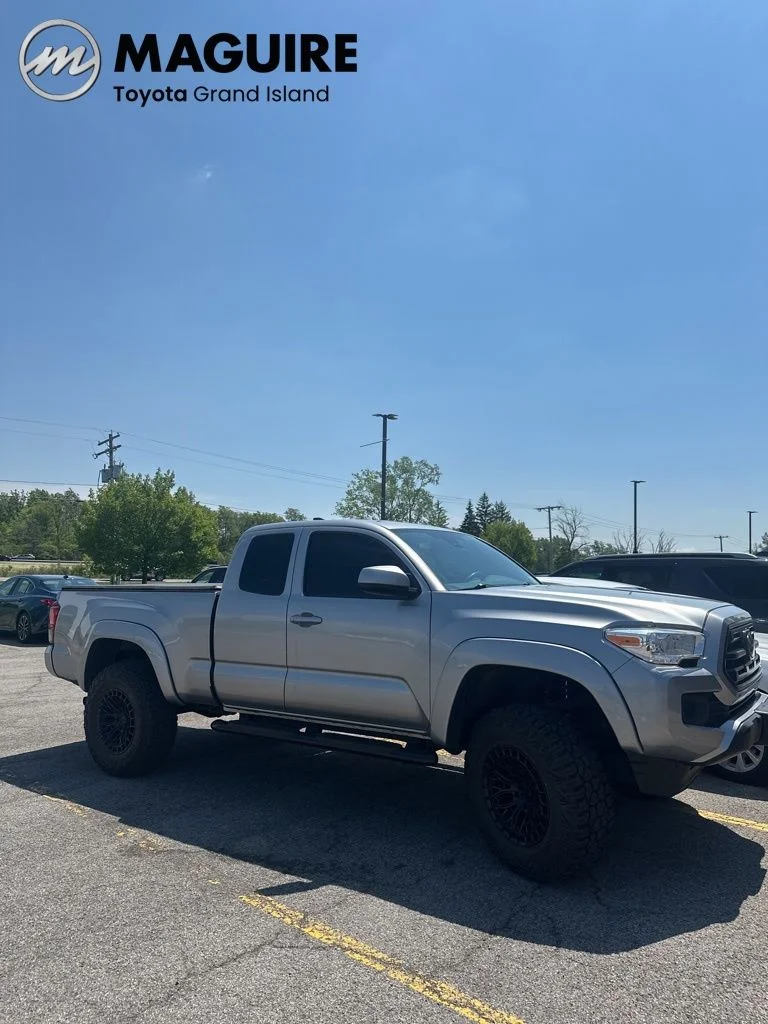 Used 2018 Silver Toyota SR image 2