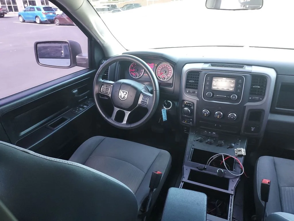 Used 2022 White Ram SSV image 15