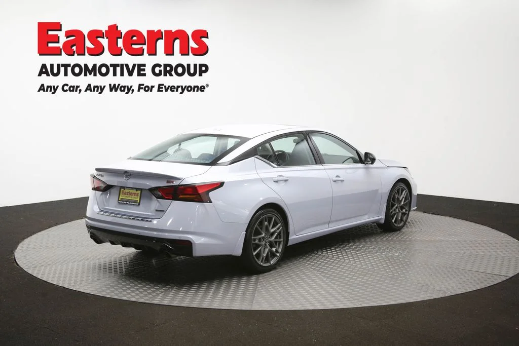 Used 2023 Gray Nissan 2.0 SR image 42