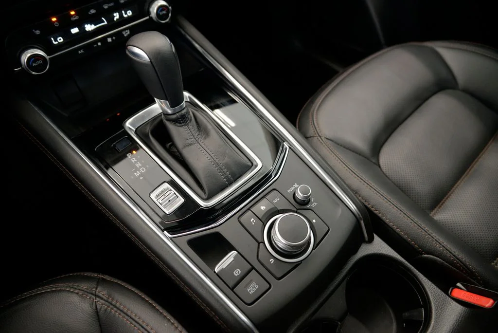 Used 2020 White Mazda Grand Touring image 25