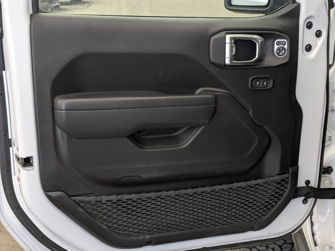 Certified Used 2024 White Jeep Rubicon - - Tech Grp - Safety Grp - Alpine Audio - Blind Spot & More! image 12