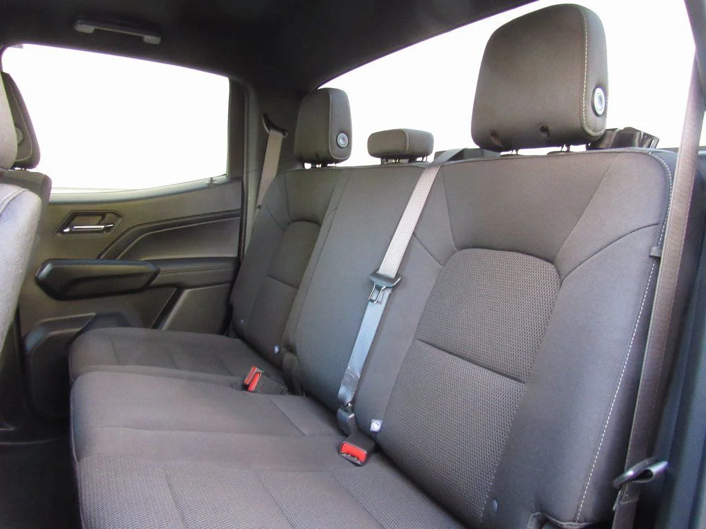 2024 Chevrolet Colorado LT - Photo 18