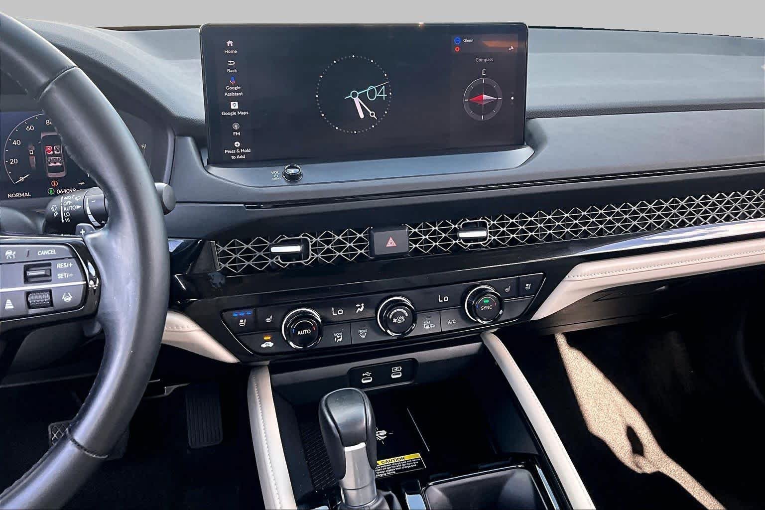 Used 2023 Platinum White Pearl Honda Touring image 7