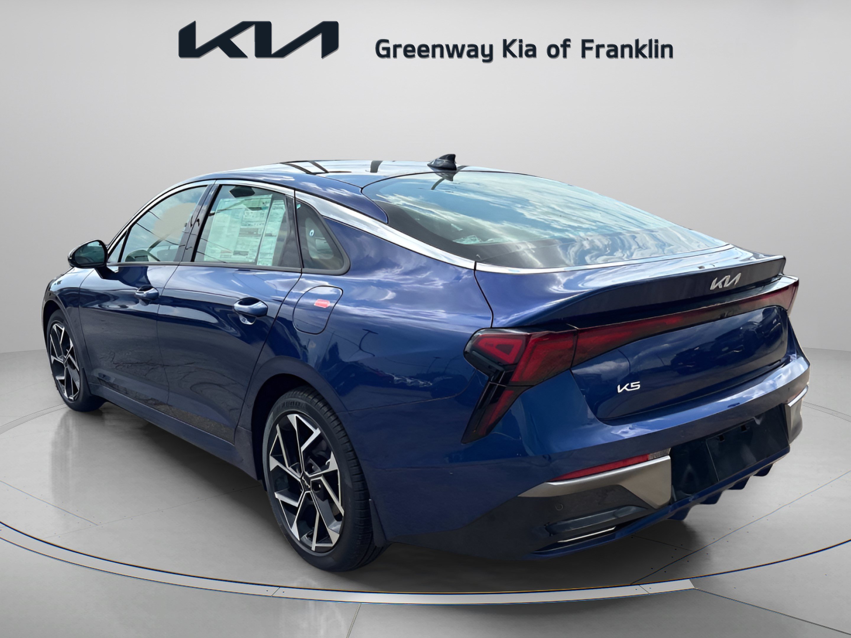 2025 Kia K5 EX - Photo 5