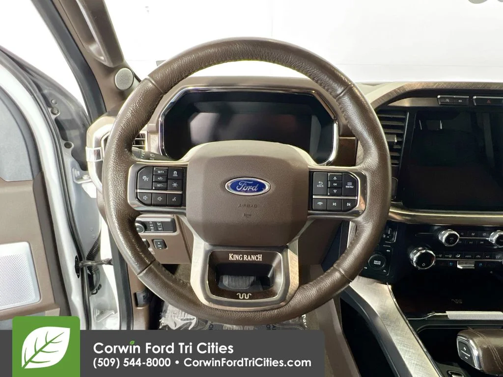Used 2021 Oxford White Ford King Ranch image 8
