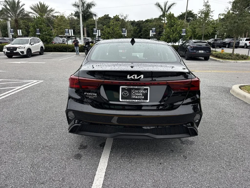 Used 2023 Kia Forte LXS with VIN 3KPF24AD7PE642424 for sale in Coconut Creek, FL