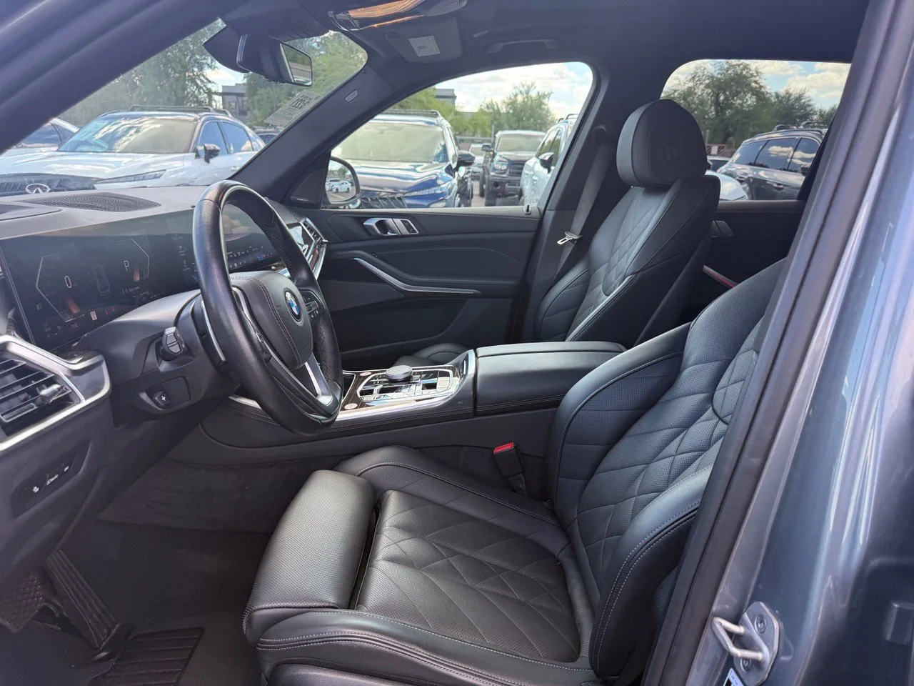 Used 2026 Gray Metallic BMW xDrive40i image 12