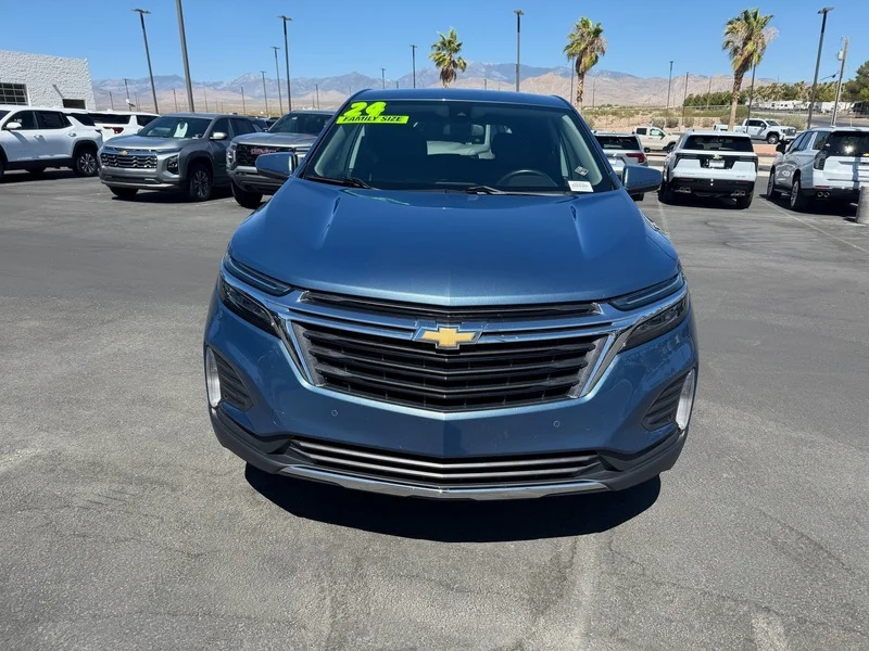 Used 2024 Lakeshore Blue Metallic Chevrolet LT image 8